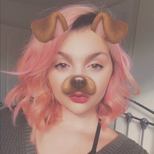 Meet your Posher, Antonia